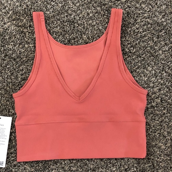 lululemon athletica Tops - BNWT LULULEMON TANK TOP POWER PIVOT RIB SZ 6